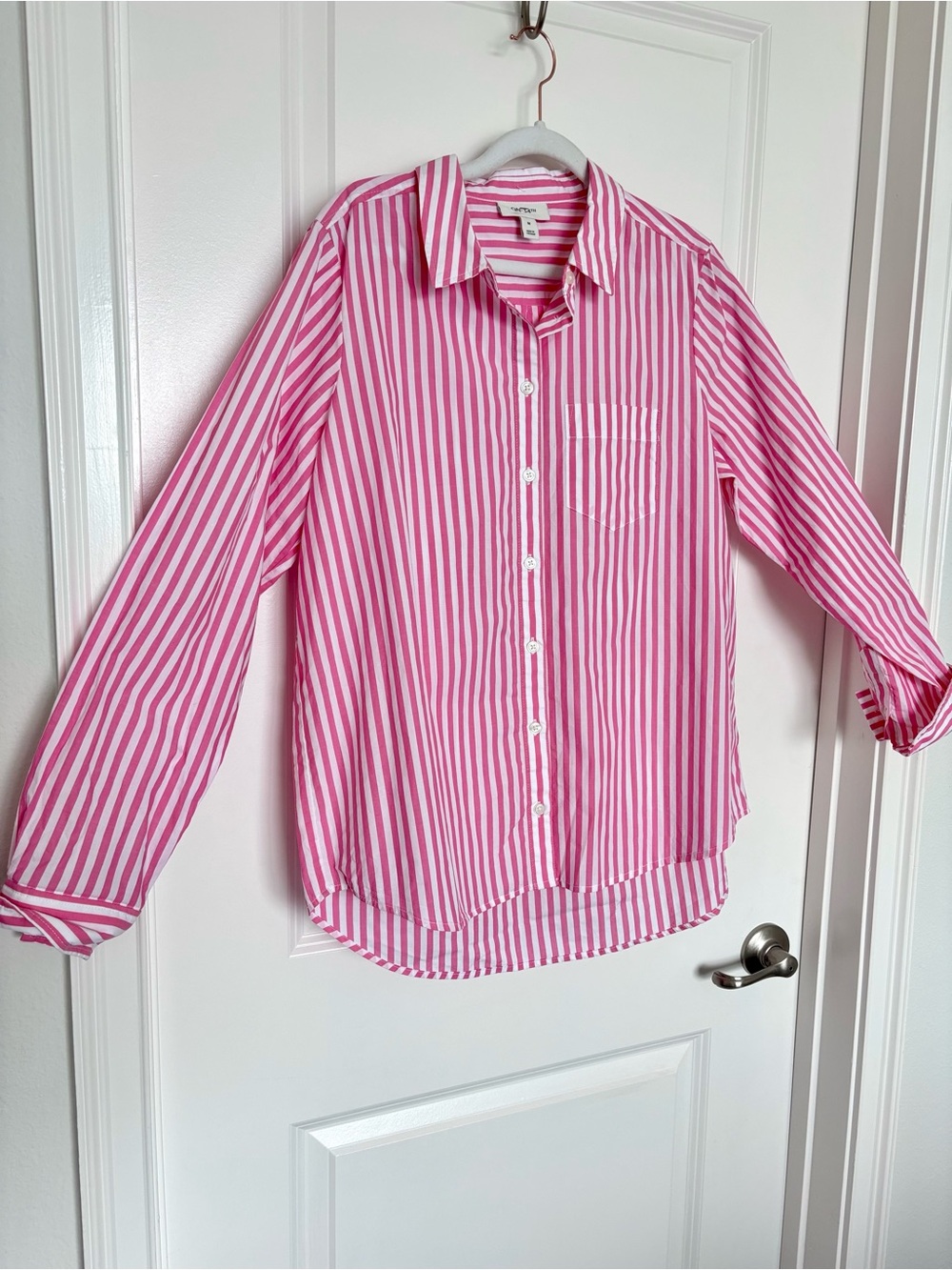 On 34th Macy’s 100% Cotton Pink White Striped Button Down Shirt M Preppy
